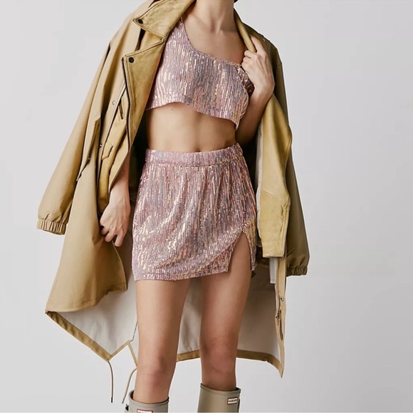 FP × EastNWestLabel Sheer Sequin Boxy Cami - Picture 2 of 6